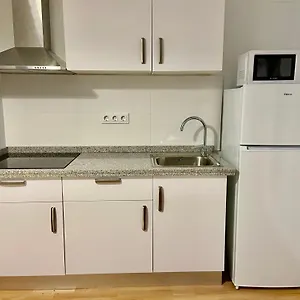 Centrico Y Tranquilo Apartamento